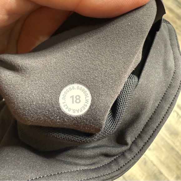 Wunder Train High-Waisted Black Leggings Yoga Athleta Women's Plus Size 18 - Picture 4 of 10